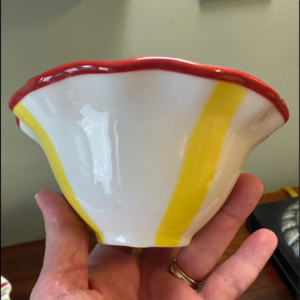 Coton Colors Christmas Tree Ruffle Bowl - Picture 2 of 3